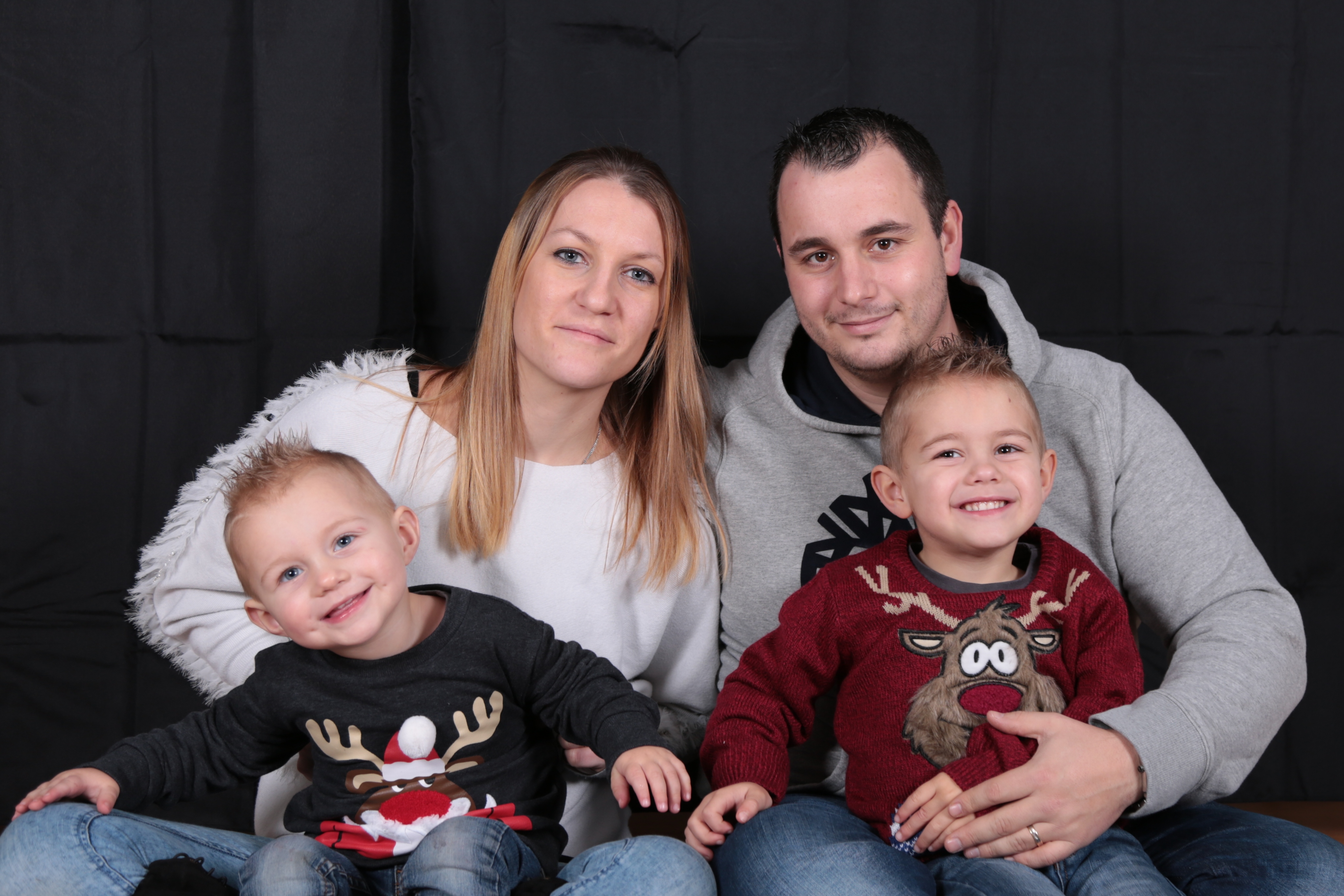 Photo de famille en studio